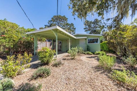 Photo of 1227 Shafter Avenue, Pacific Grove, CA 93950 (MLS # ML82039232)