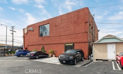 Photo of 4117 W Pico Boulevard, Other, CA 90019 (MLS # CV26179699)