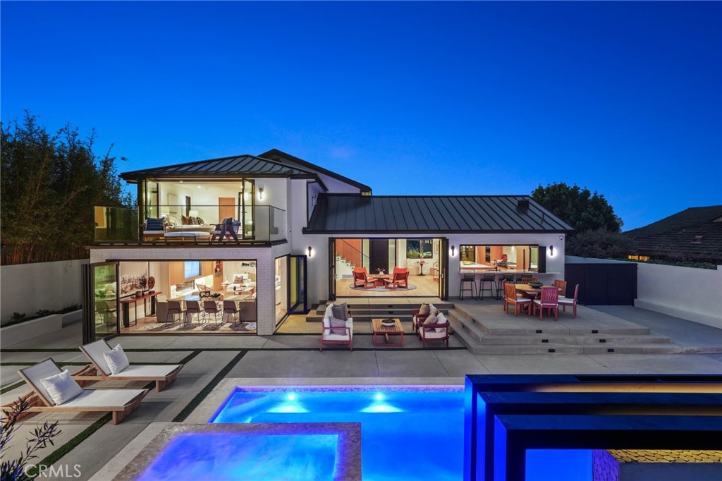 919 Sandcastle Drive