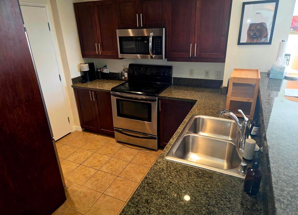 427 9Th Ave 403
