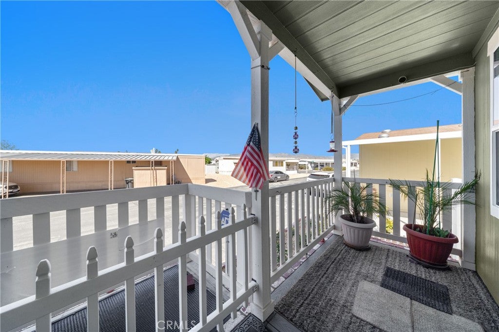 2205 W Acacia Avenue 163