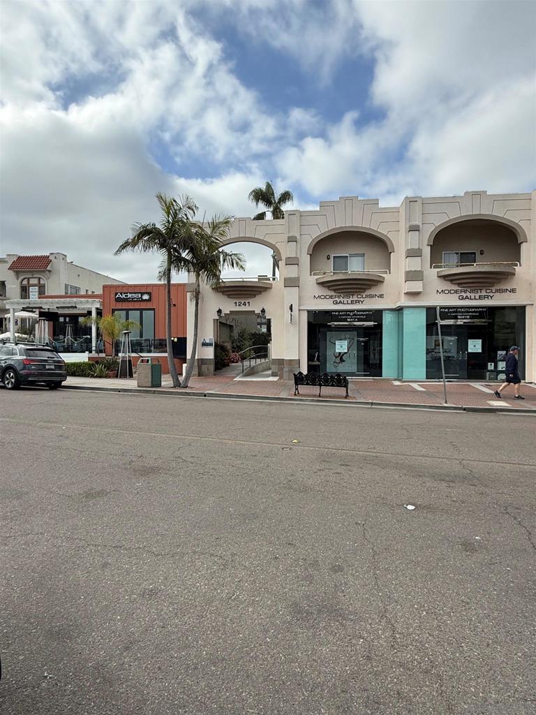 La Jolla - Residential Lease