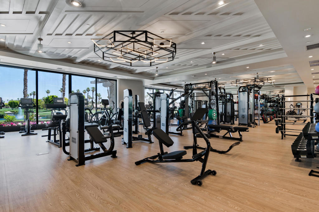 The Lakes Country Cl - Residential