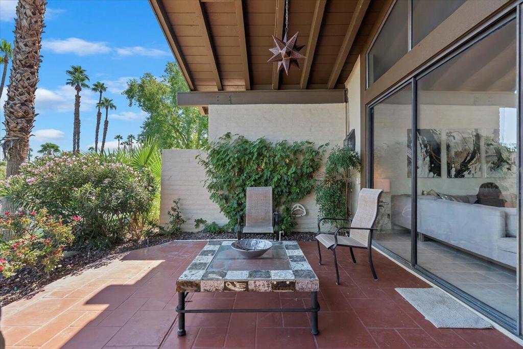 The Lakes Country Cl - Residential