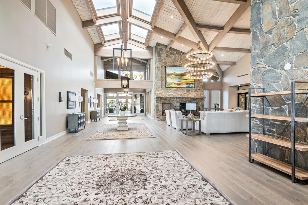 The Lakes Country Cl - Residential
