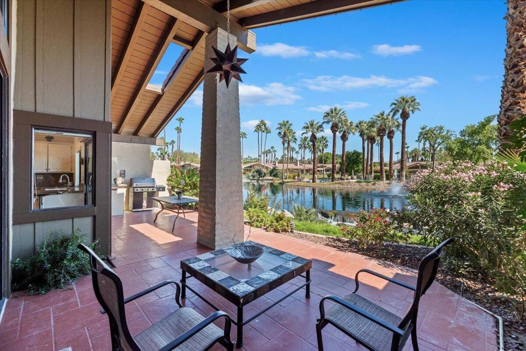 The Lakes Country Cl - Residential