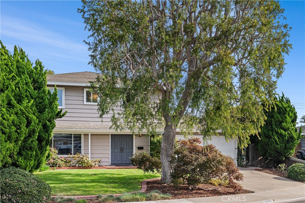 17942 Caledonia Circle