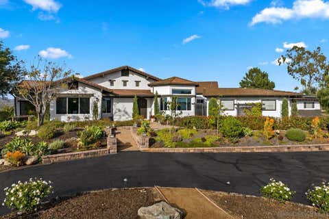 Photo of 30659 Diaz Rd, Valley Center, CA 92082 (MLS # 260009677SD)