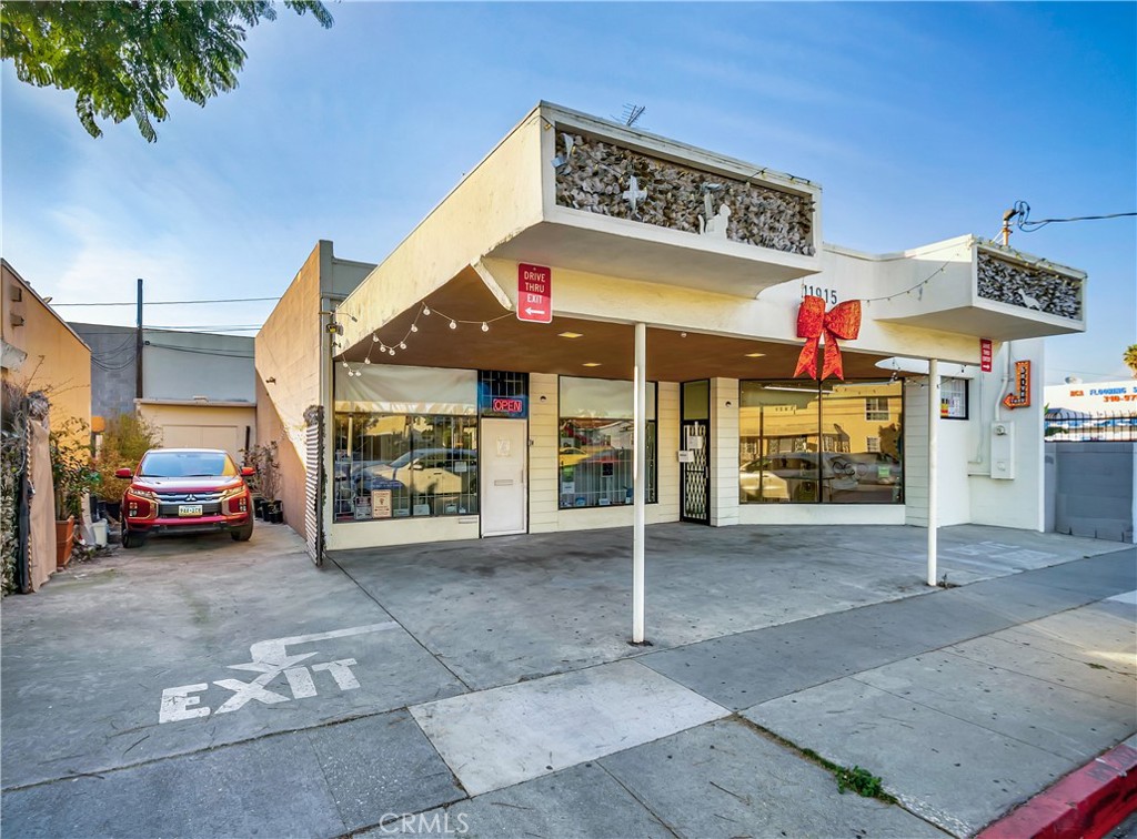 11915 S Inglewood
