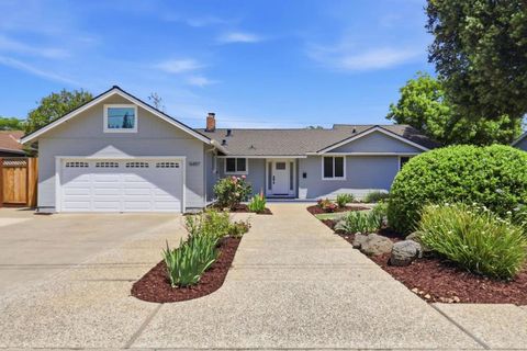 Photo of Los Gatos, CA 95032 (MLS # ML82046644)