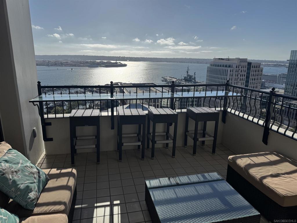 700 W Harbor Dr 2503
