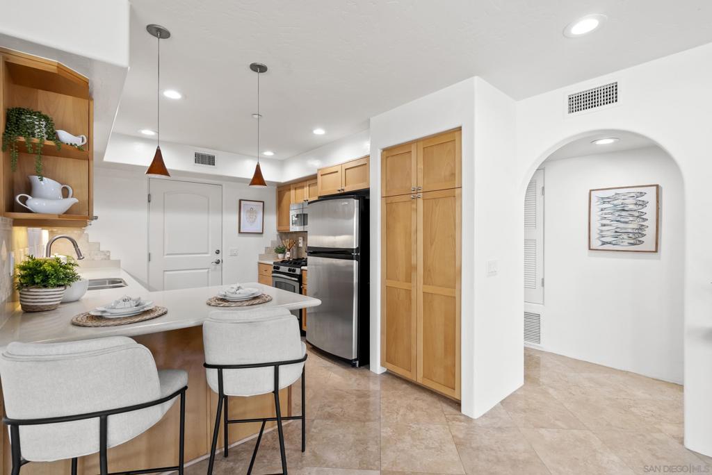 3923 Riviera Drive A