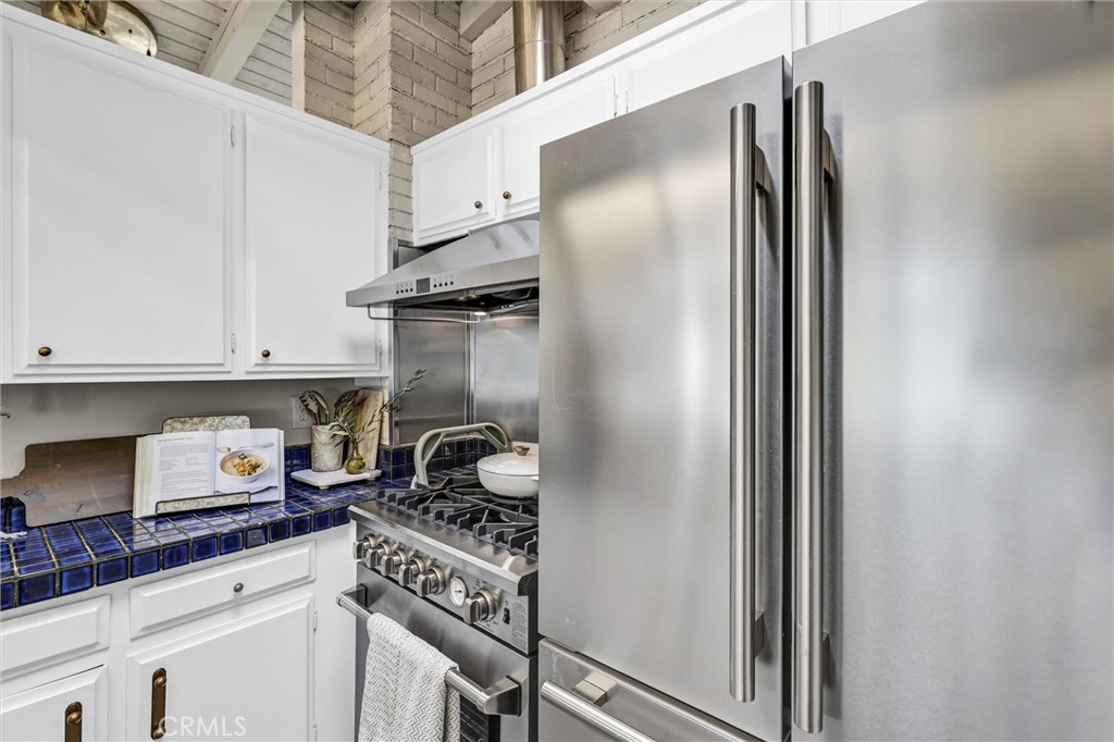 1025 Oro, Laguna Beach CA 92651 - Photo 18