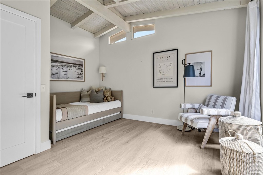 1025 Oro, Laguna Beach CA 92651 - Photo 13