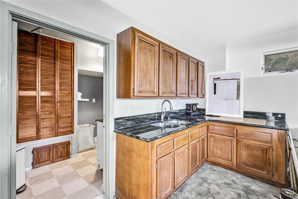 1025 Oro, Laguna Beach CA 92651 - Photo 28
