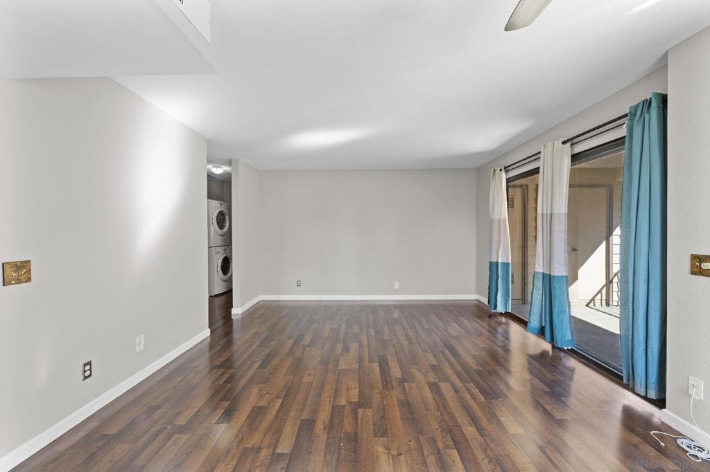 Mira Mesa - Residential