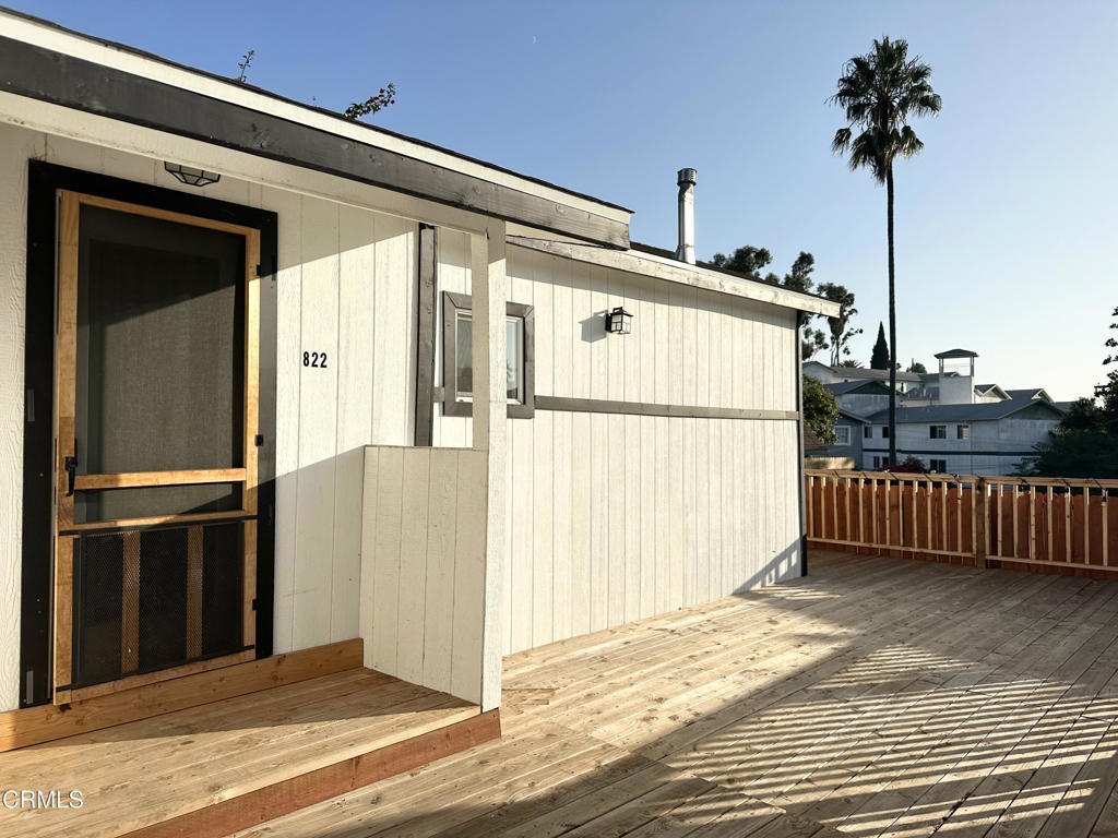 Located in historic Angelino Heights, just minutes from Echo Park Lake, this 1-bed, 1-bath detached unit offers a peaceful retreat within a quiet triplex. The unit features an open floorpan with abundant natural lighting, new flooring throughout and a remodeled bathroom. Enjoy the outdoors on your wraparound wood deck -- ideal for morning coffee, evening sunsets, or weekend gatherings. Water and gas are paid by the owner, and the unit includes one assigned parking space with ample street parking for guests. Convenient access to Echo Park favorites including Quarter Sheets, Little Joy, Stereoscope, La Fe, Donna's, Bar Flores & Lowboy!