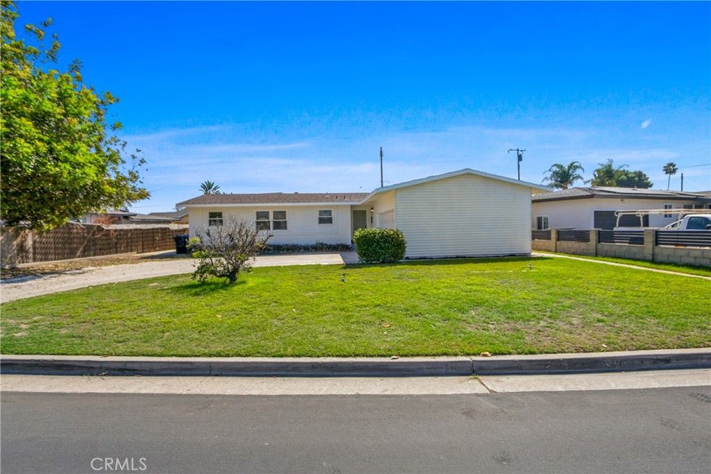 Photo of 12262 Morrie Lane, Garden Grove, CA 92840 (MLS # OC25218474)