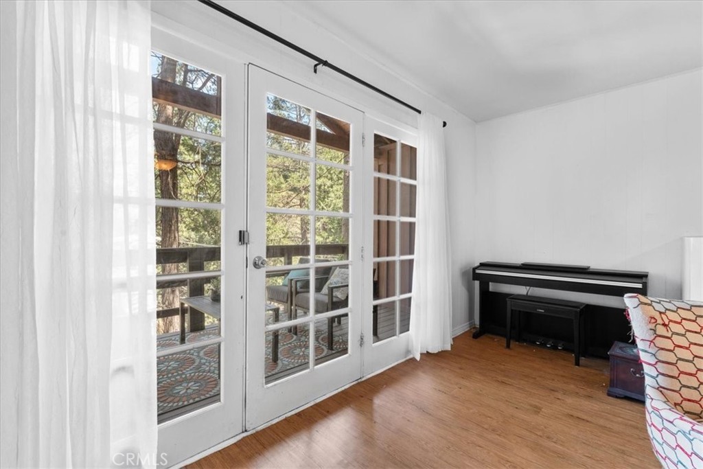 Crestline (CRES) - Residential