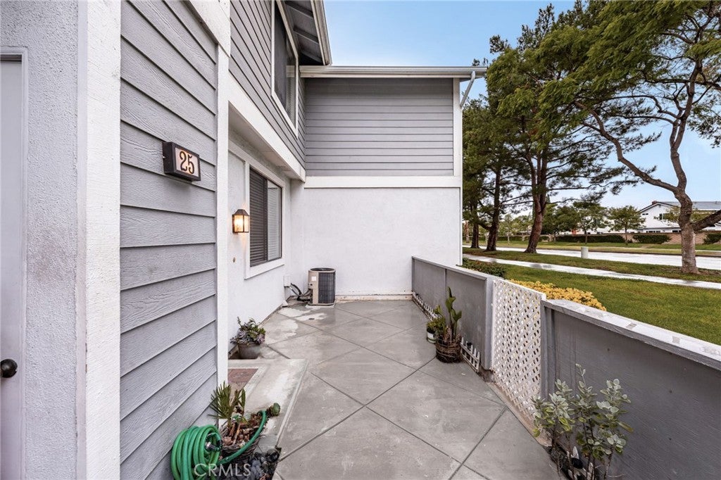 25 Remington, Irvine CA 92620 - Photo 7
