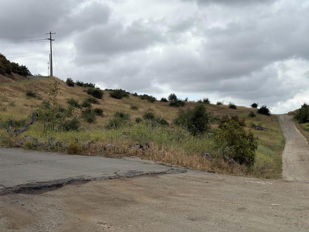 Valley Center - Land