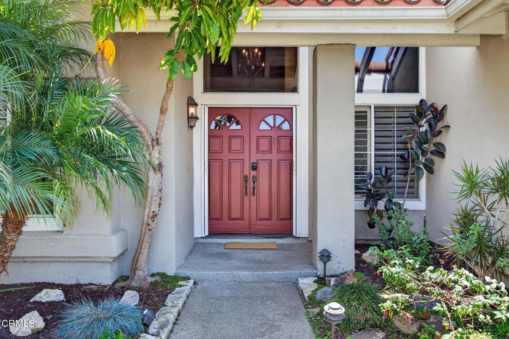 2202 Desert Forest Court