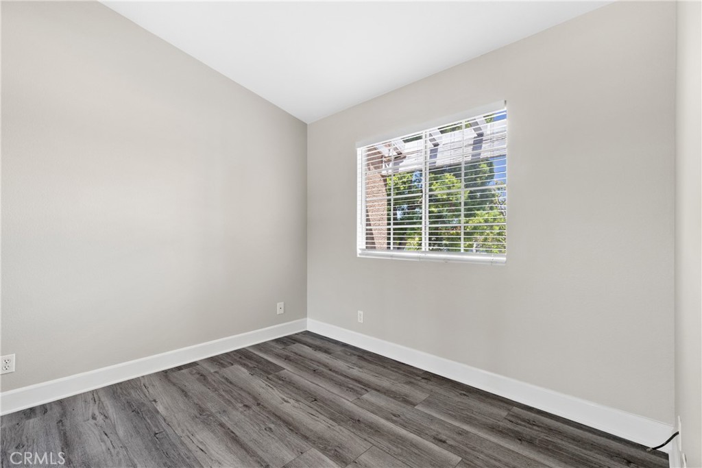 Las Flores (R1) (LF) - Residential