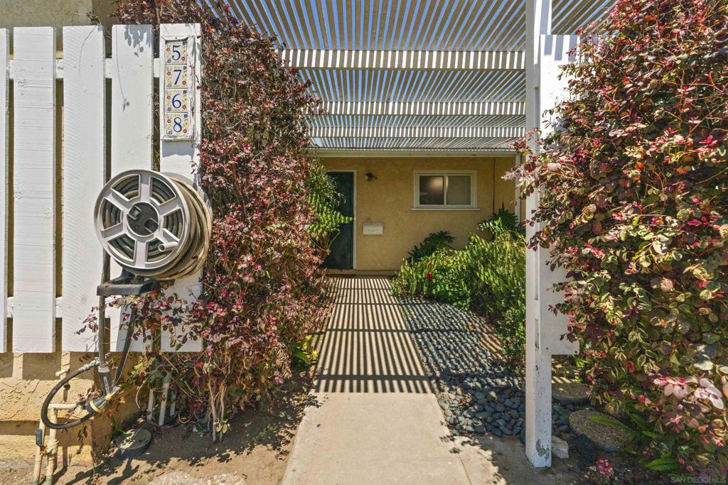 5768 CAMBER DR