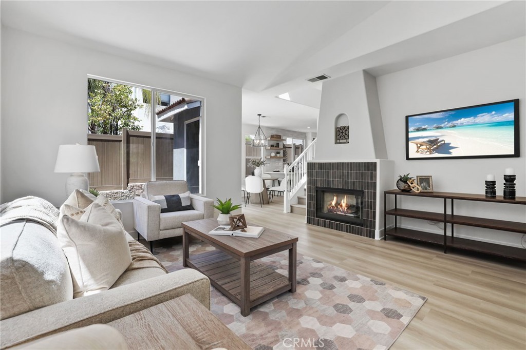 7 Allaire Way
