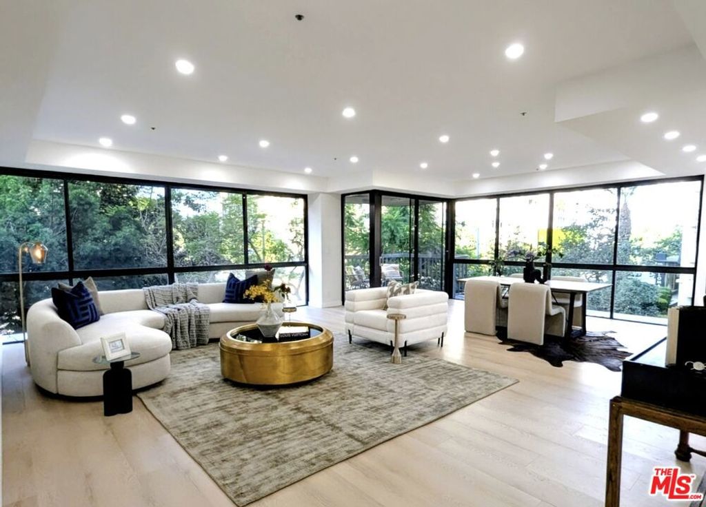 Photo of 10750 Wilshire Boulevard #203, Los Angeles, CA 90024 (MLS # 25599277)