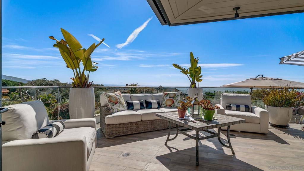 La Costa - Residential