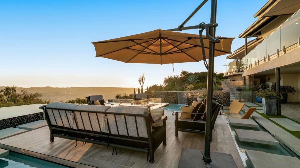 La Costa - Residential