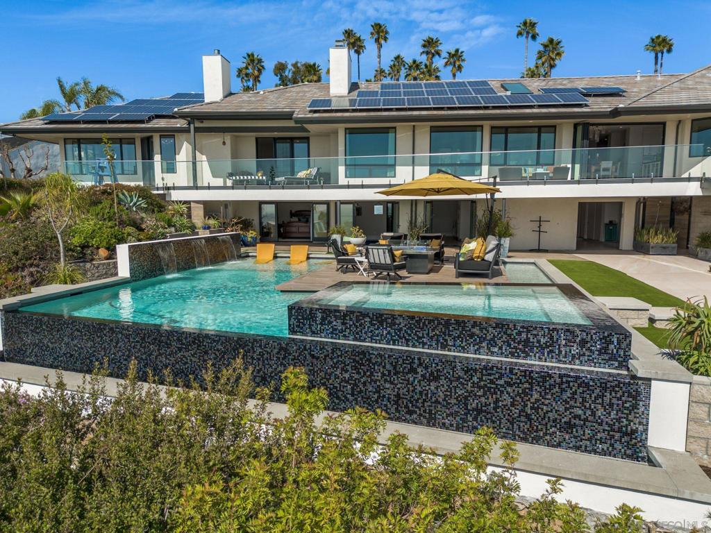 La Costa - Residential