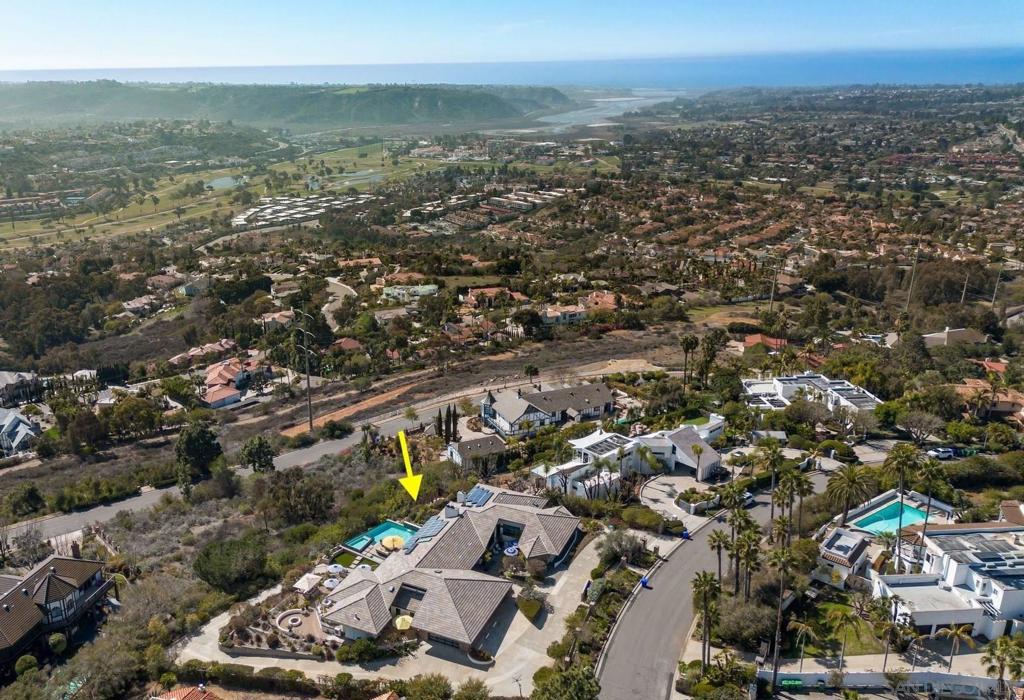 La Costa - Residential