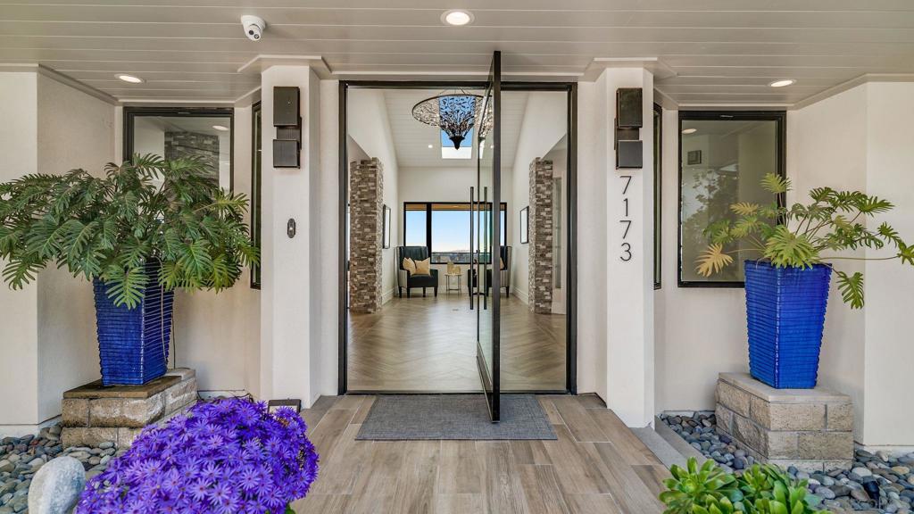 La Costa - Residential