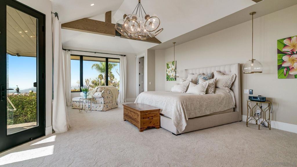 La Costa - Residential