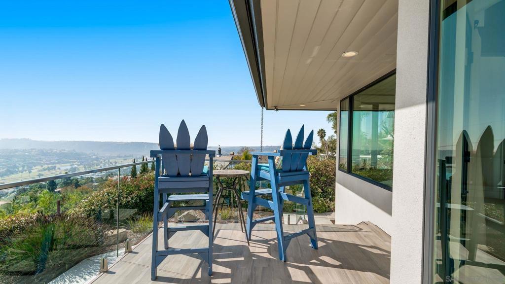La Costa - Residential