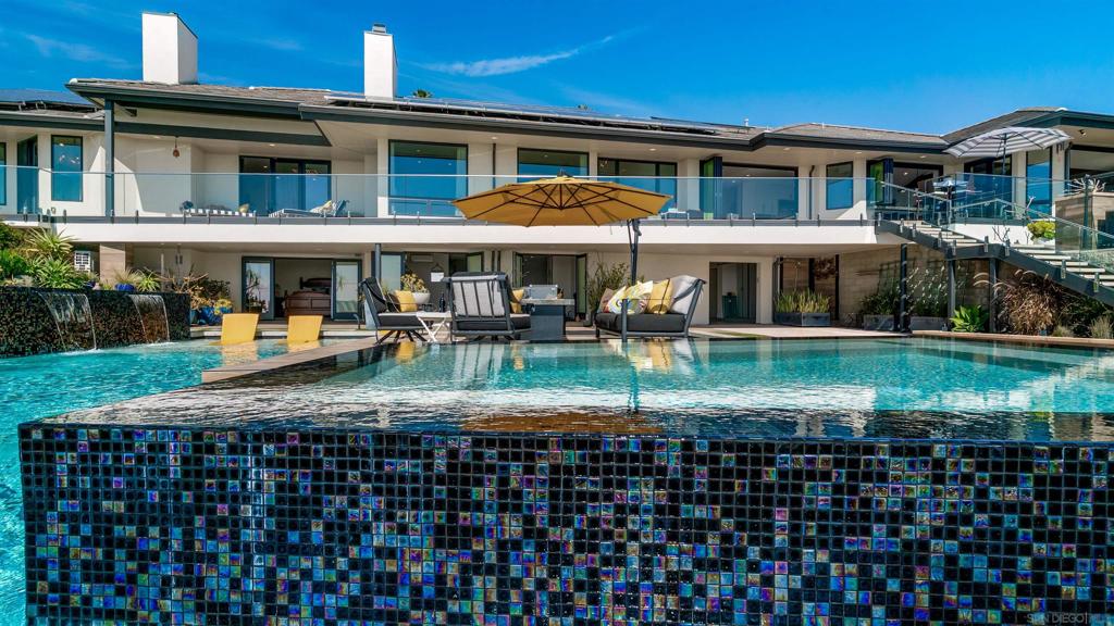 La Costa - Residential