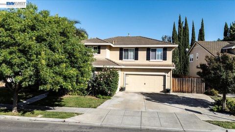 Tiny photo for 782 Redhaven St ST, Brentwood, CA 94513 (MLS # 41137320)