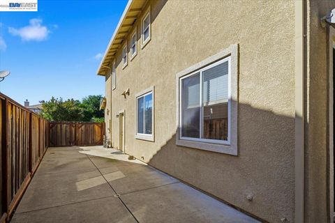 Tiny photo for 782 Redhaven St ST, Brentwood, CA 94513 (MLS # 41137320)