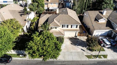 Tiny photo for 782 Redhaven St ST, Brentwood, CA 94513 (MLS # 41137320)