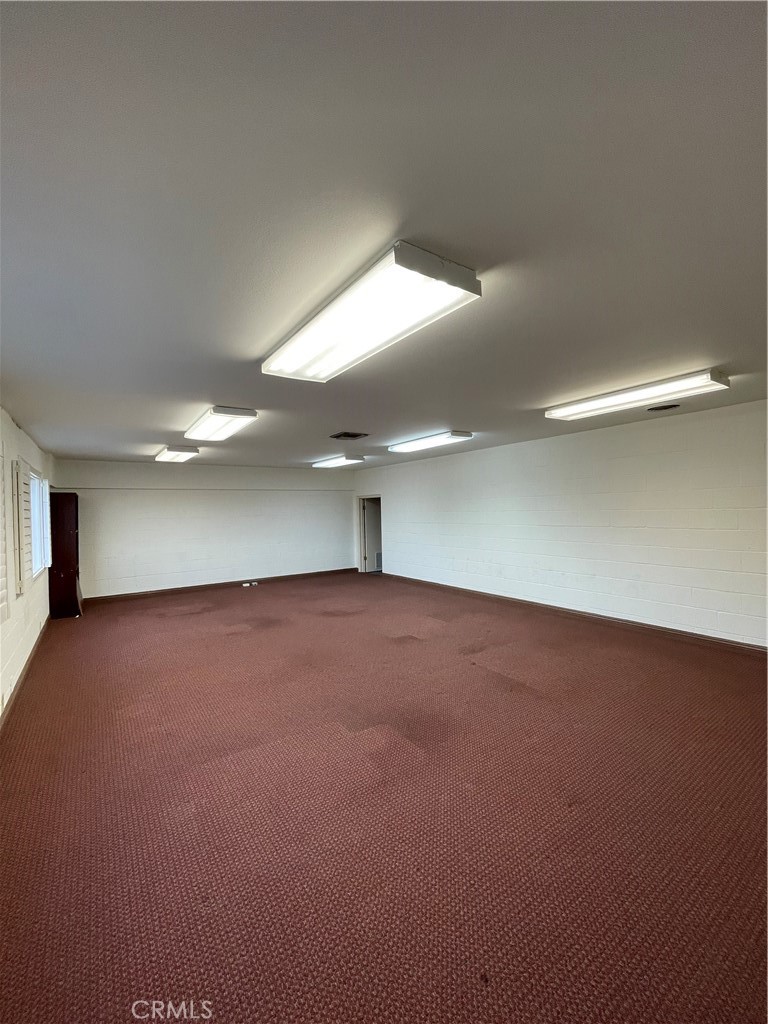4989 Santa Anita