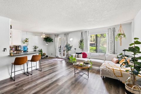 5055 Collwood Way 43 San Diego CA 92115