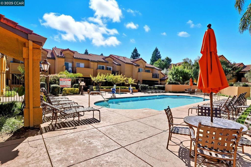 SIENNA HILLS - Residential