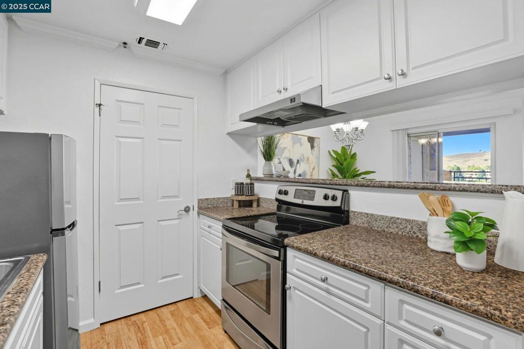 SIENNA HILLS - Residential