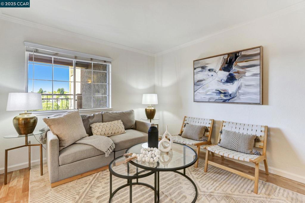 SIENNA HILLS - Residential