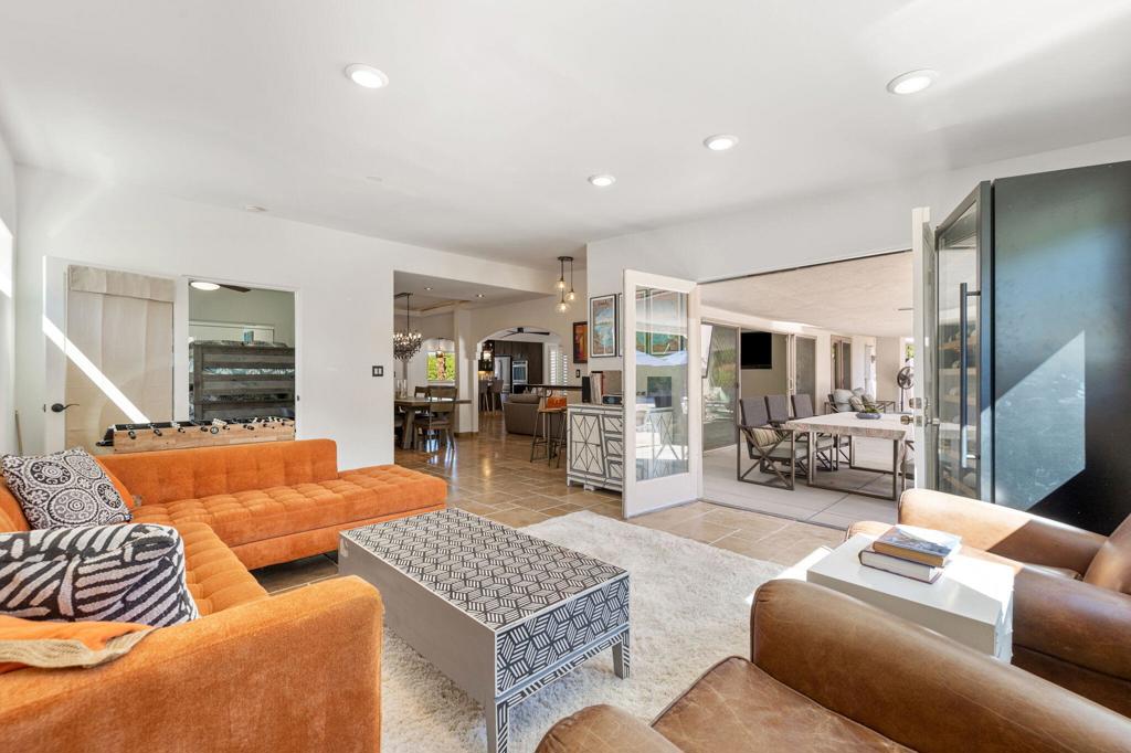 Magnesia Falls Cove - Residential