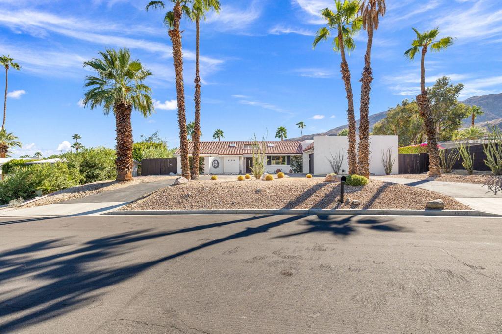 Magnesia Falls Cove - Residential