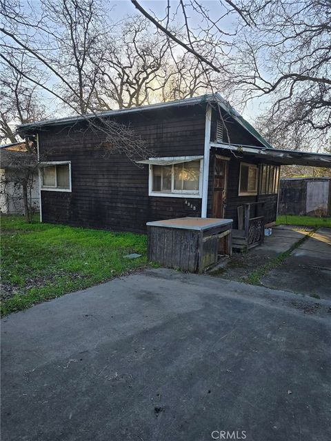 Photo of 4915 Golf Ave, Clearlake, CA 95422 (MLS # LC26030292)