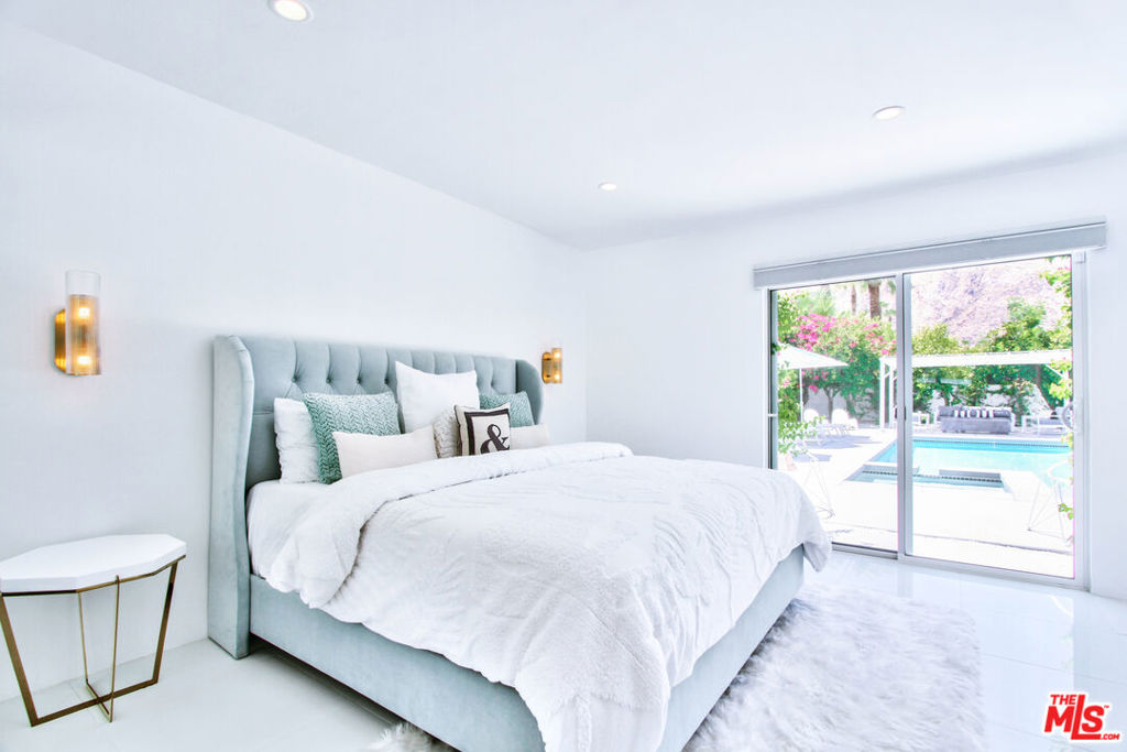 Warm Sands - Residential